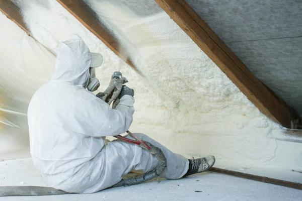 Top Benefits of Using Spray Foam Insulation for Home Soundproofing