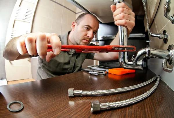 Essential Tips for Hiring a San Francisco Plumber