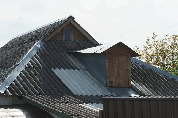 The Role of Sealants in Effective Roof Replacement