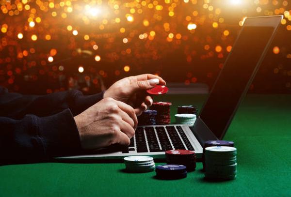 Online casino journeys enjoyed by the online player community